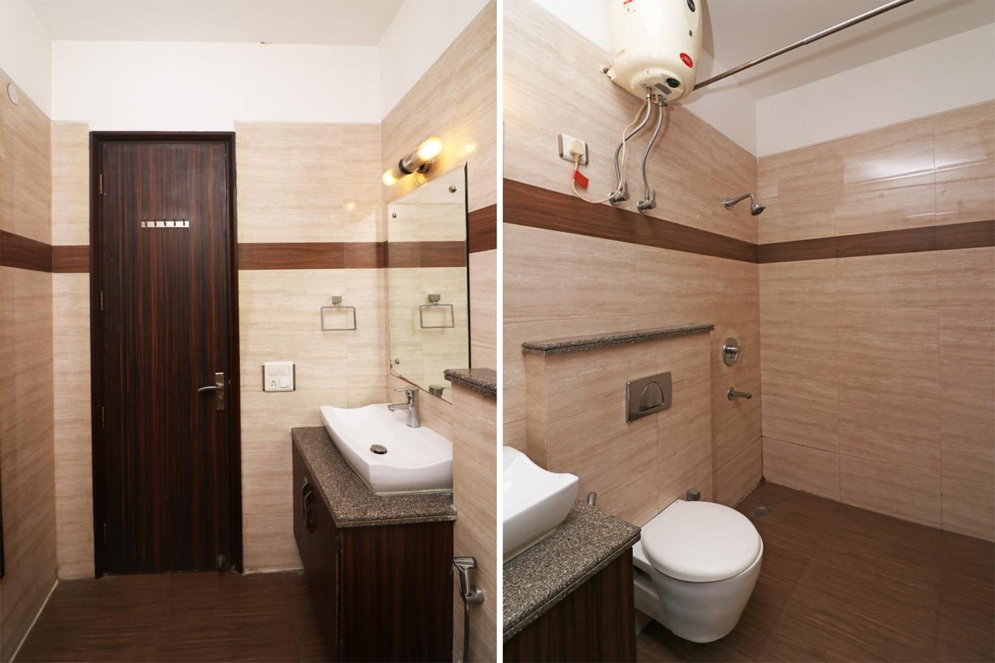 גורגאון Wonderland Inn Near Aravali Biodiversity Park מראה חיצוני תמונה